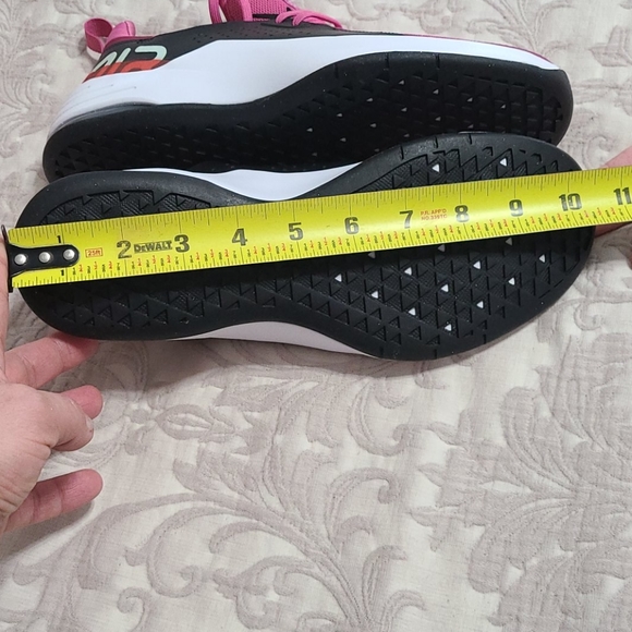 New Nike Air Max Bella TR 3 Sneaker - Picture 15 of 16